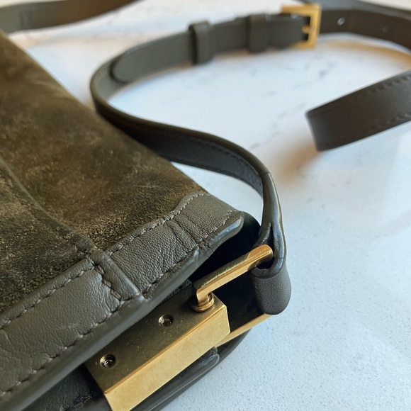 YVES SAINT LAURENT SOLFERINO MEDIUM CROSSBODY BAG - Picture 5 of 9